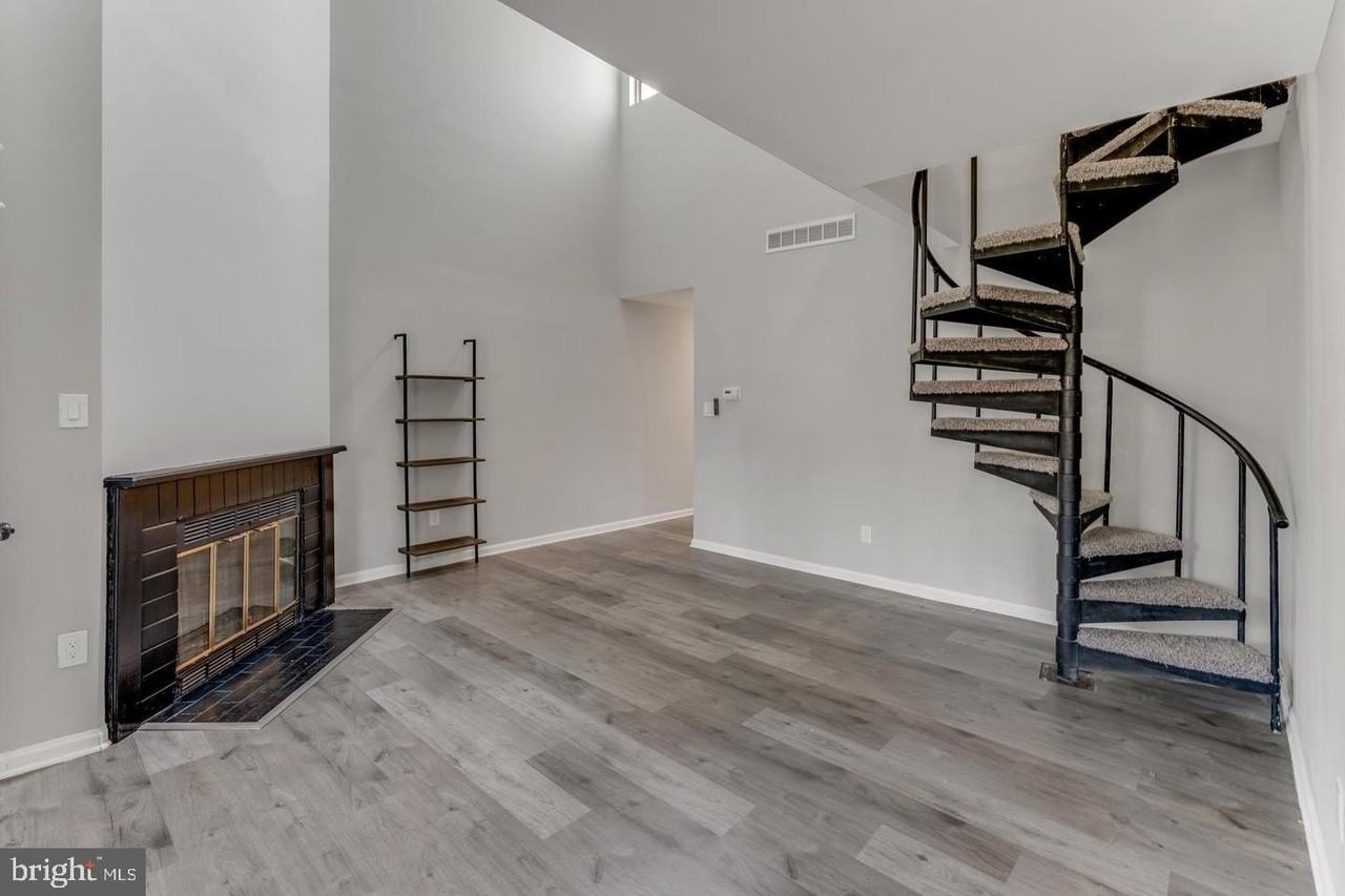 361 Tavistock - Photo 2 of 21