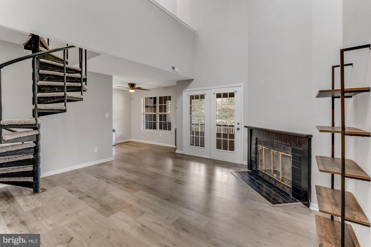 361 Tavistock - Photo 3 of 21
