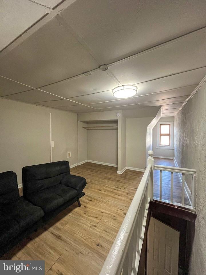 18 Wiley Ave - Photo 4 of 18
