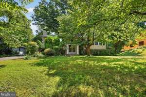 featured image of 3409 Beverly Dr