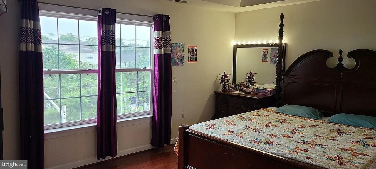 13667 Venturi Ln #229 - Photo 2 of 8