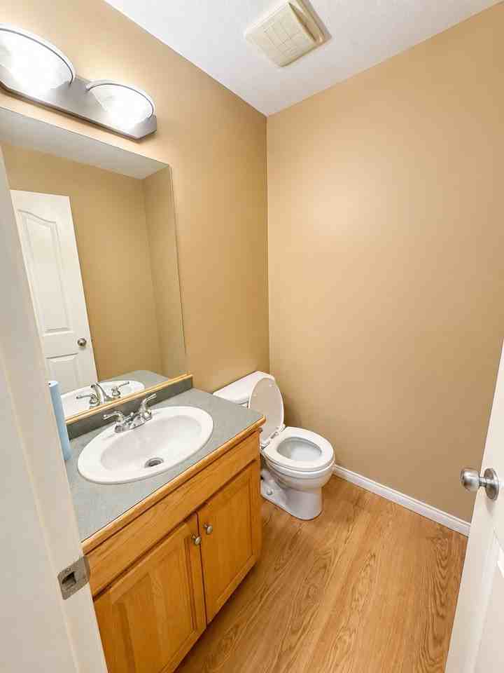 23733 Boulder Place - Photo 5 of 24