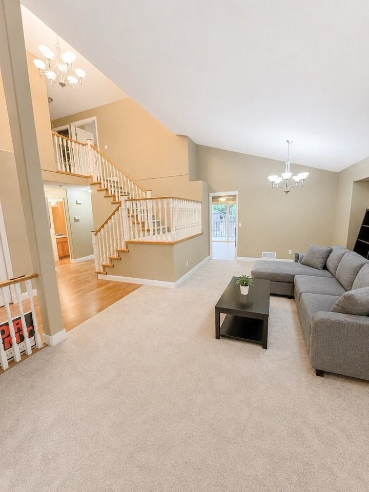 23733 Boulder Place - Photo 3 of 24