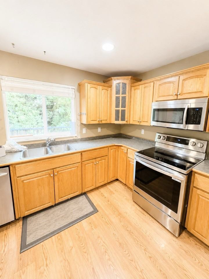 23733 Boulder Place - Photo 7 of 24