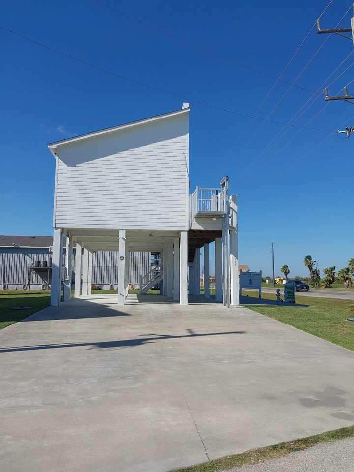 999 S Redfish - Photo 3 of 11