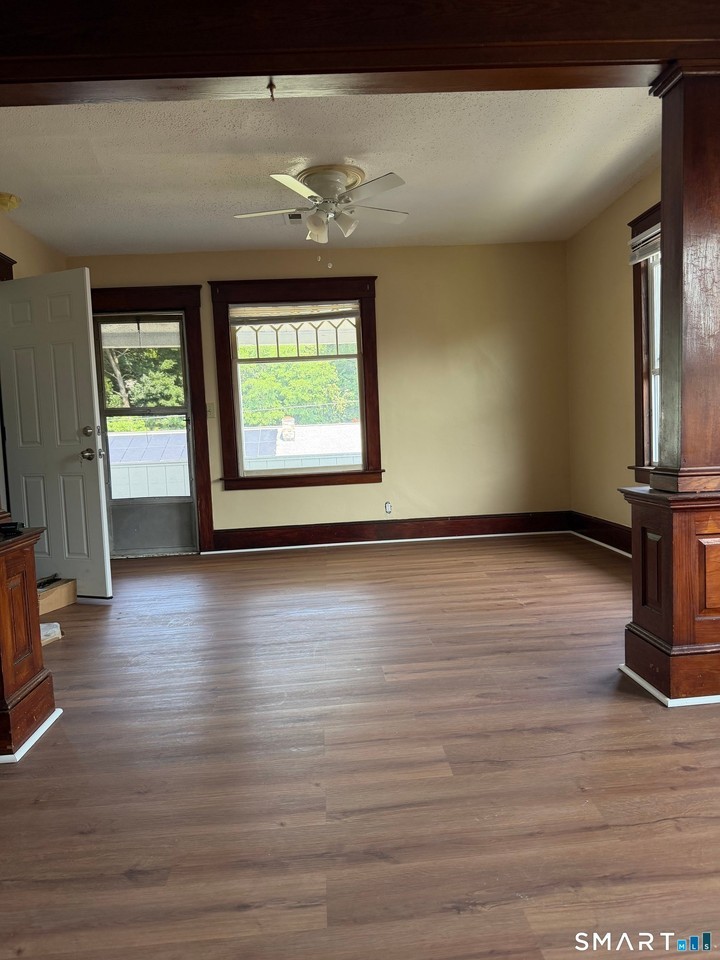 101 Jacobs St - Photo 2 of 8