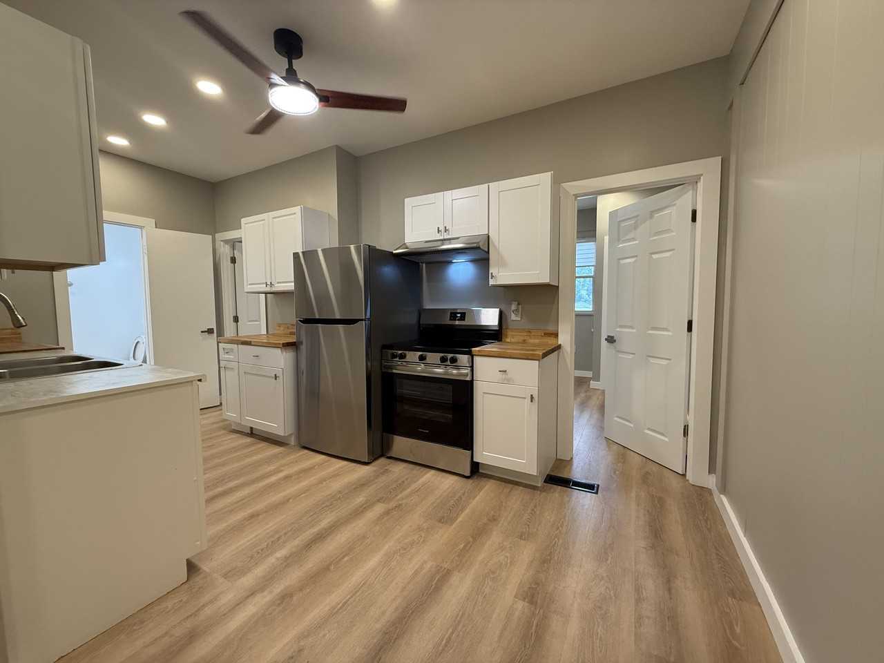 403 Wall Avenue1 #1 - Photo 6 of 20