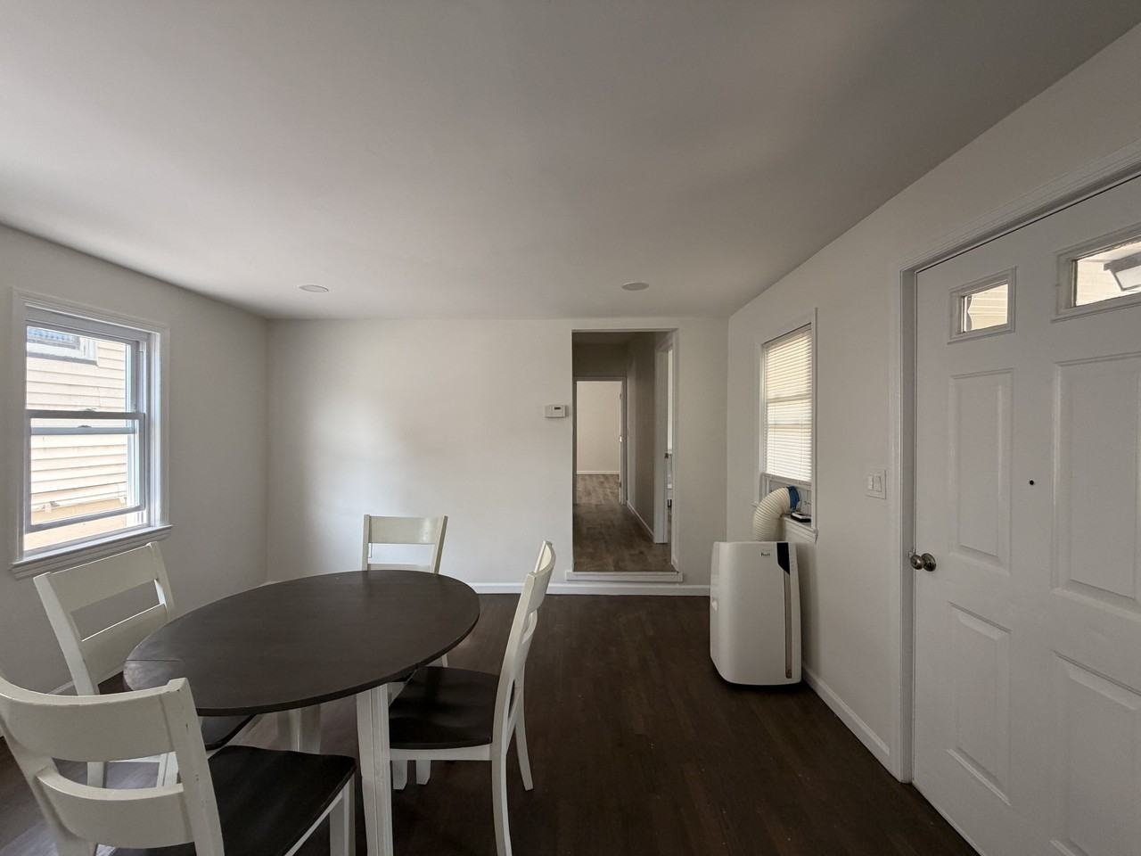 29 W Somerset St #1 - Photo 5 of 18