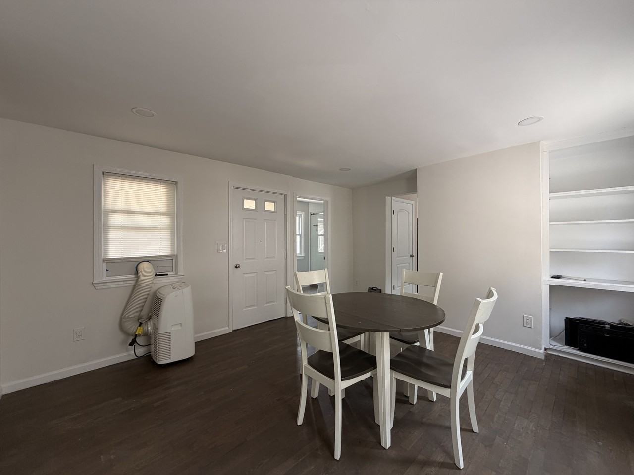 29 W Somerset St #1 - Photo 6 of 18