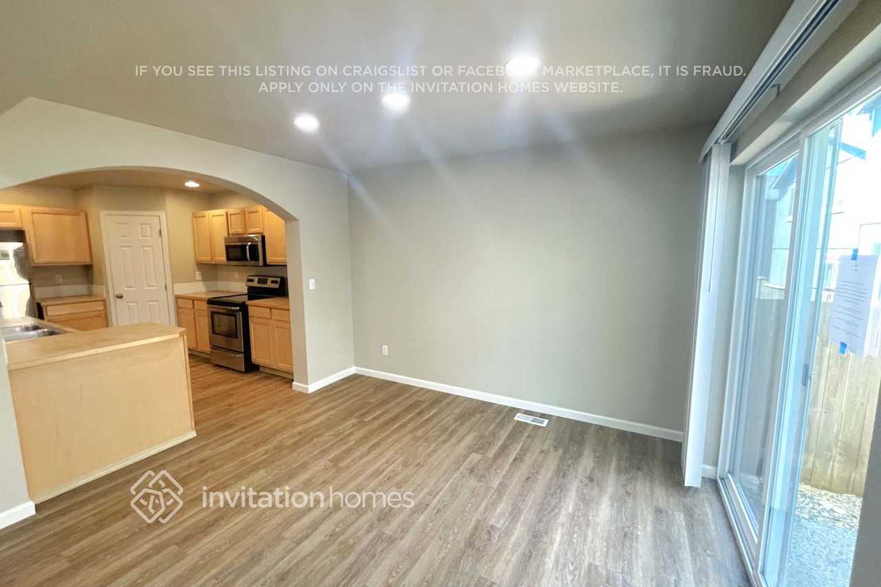 7325 178th Street Ct E - Photo 6 of 20