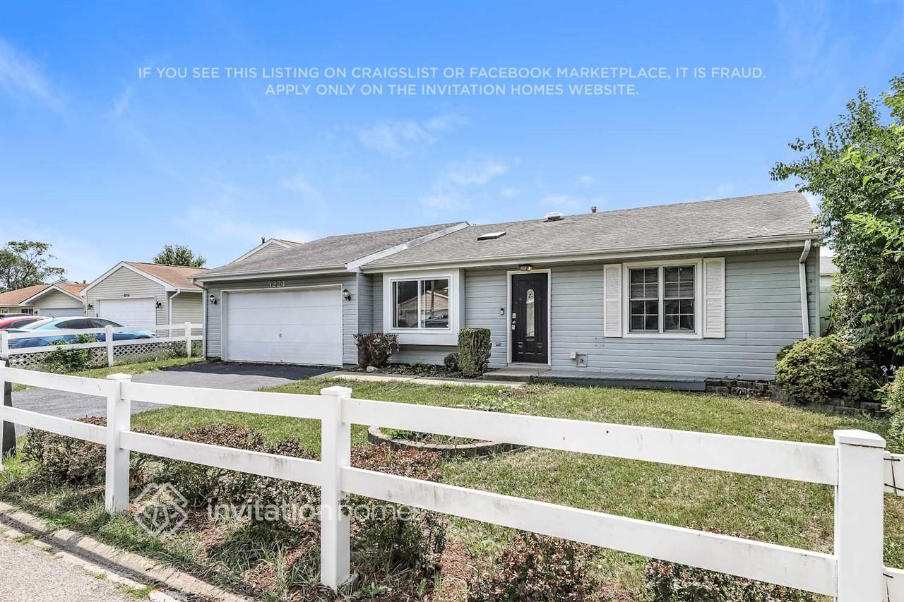 3224 Windsor Ln - Photo 3 of 17