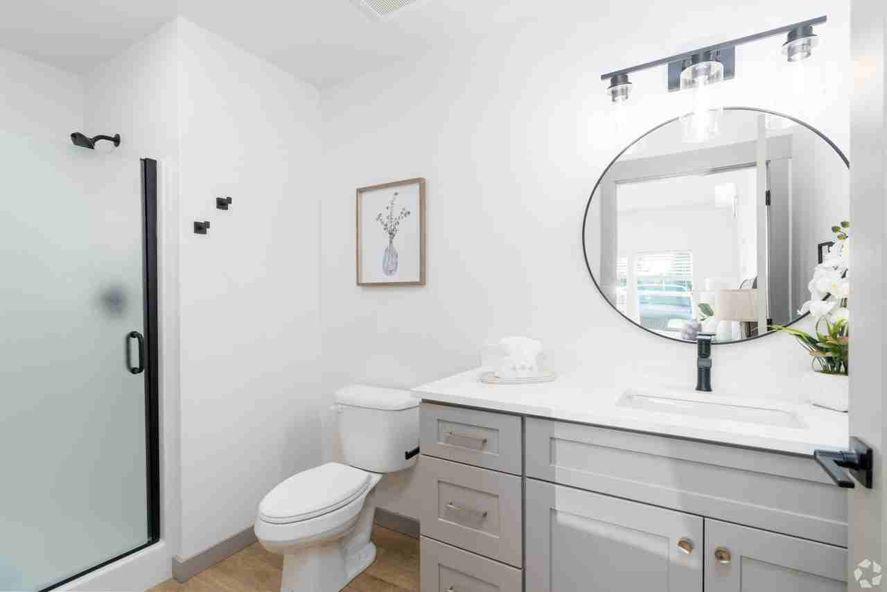 102 E Farwell Rd #323 - Photo 7 of 7