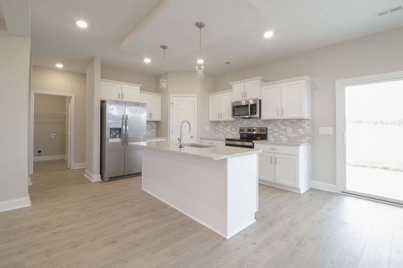 2074 Ireland Way - Photo 4 of 16