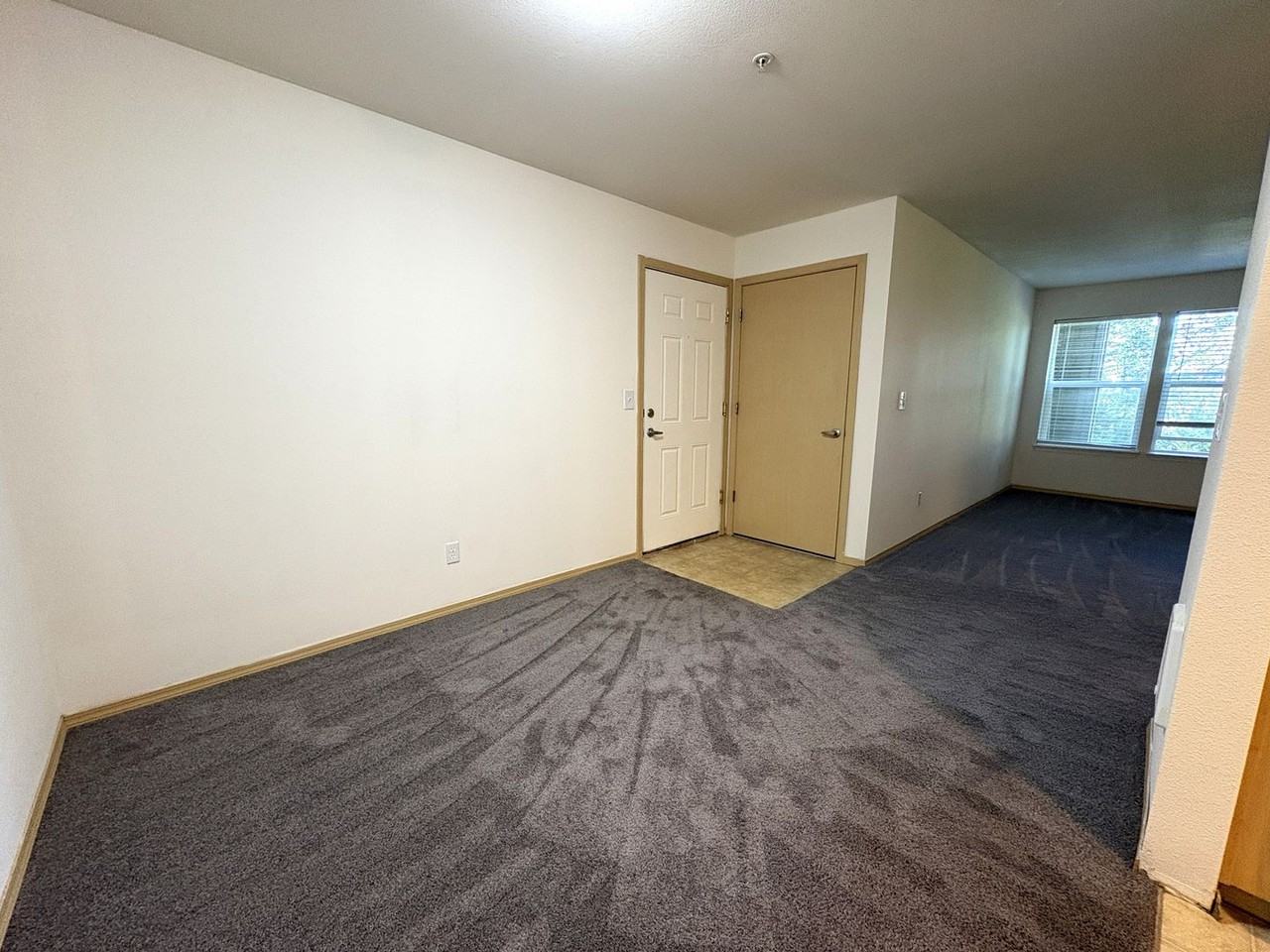#354 EOLA HEIGHTS APTS - Photo 2 of 27