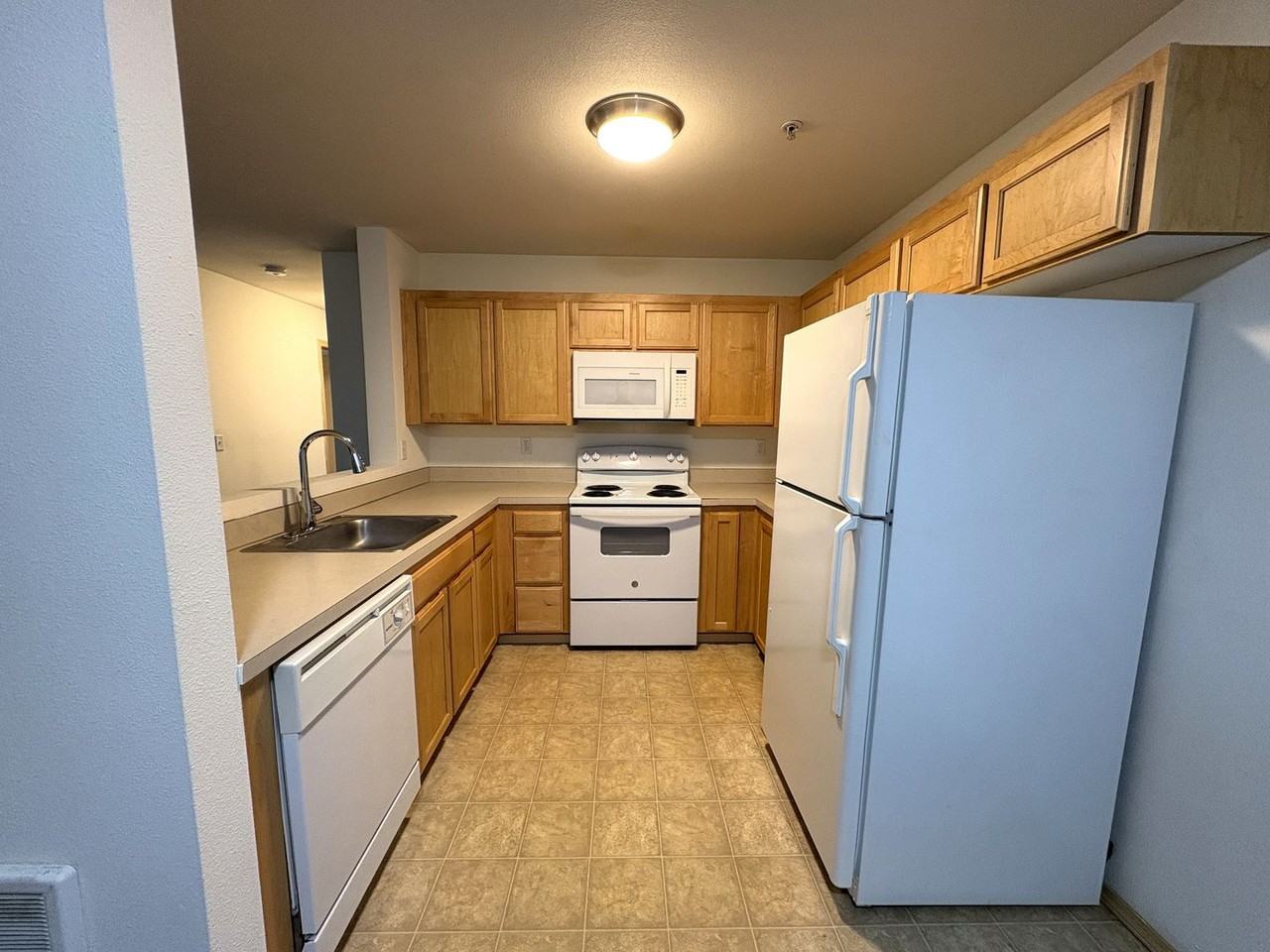 #354 EOLA HEIGHTS APTS - Photo 3 of 27
