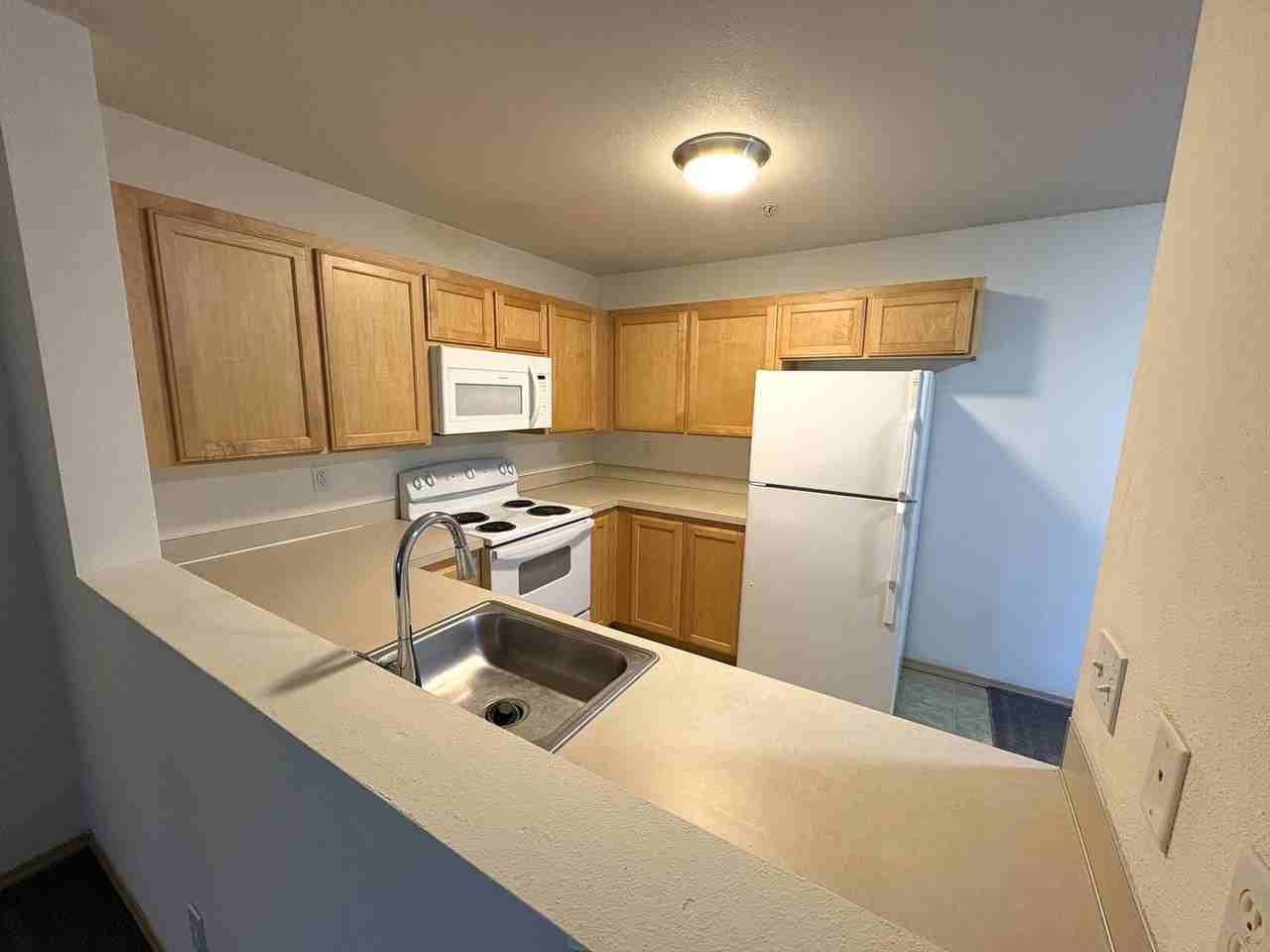 #354 EOLA HEIGHTS APTS - Photo 4 of 27