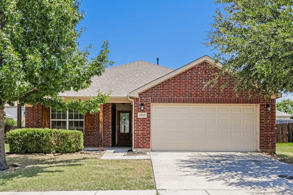 1813 Sparrow Ln