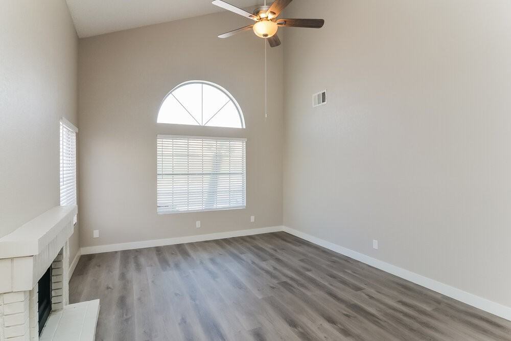 763 Butternut Ct - Photo 5 of 17