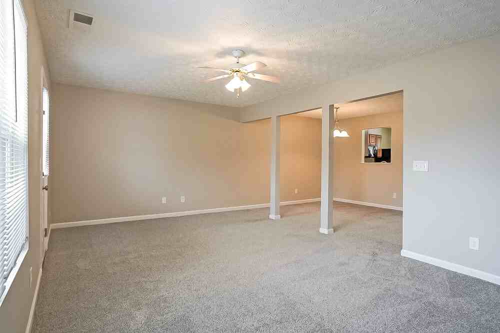 216 Meadowlark Pl - Photo 5 of 18