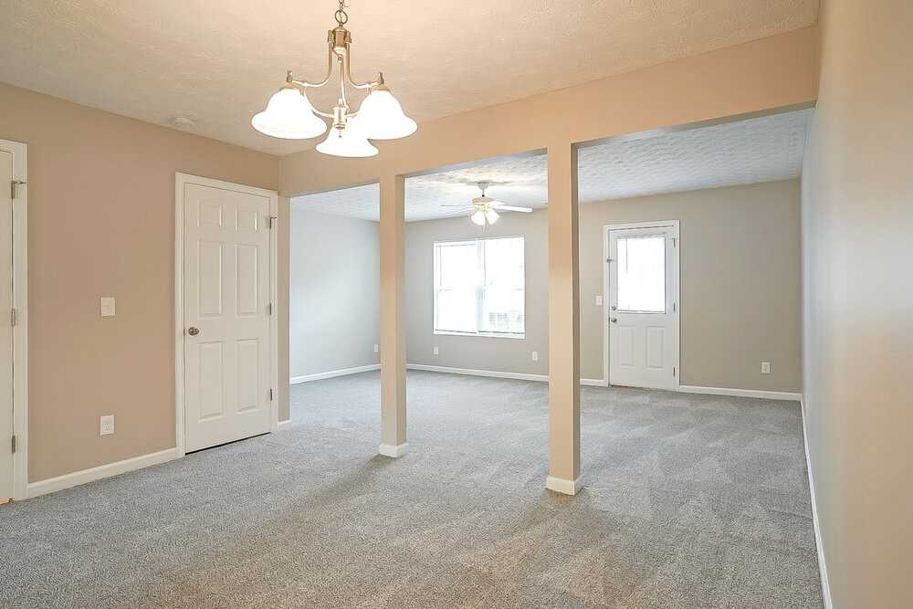 216 Meadowlark Pl - Photo 7 of 18
