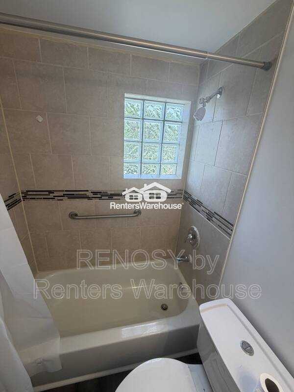 2067 Larkhall Rd - Photo 7 of 15