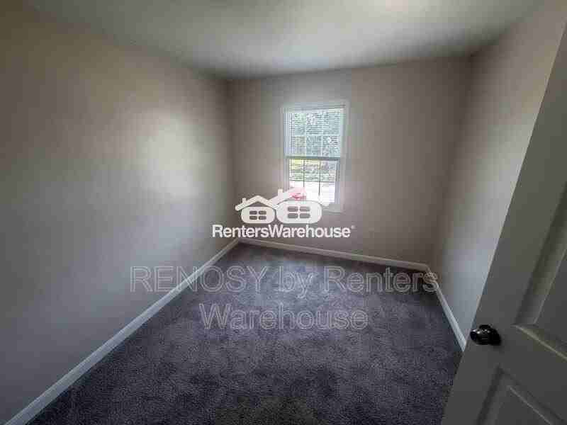 2067 Larkhall Rd - Photo 4 of 15
