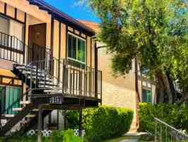 featured image of 951 Warwick Ave