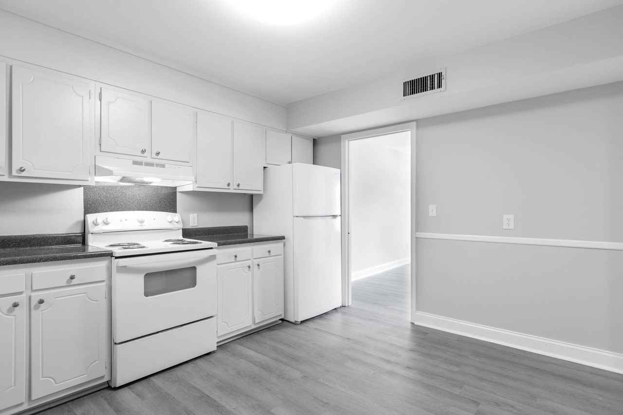 18 Forsyth St - Photo 7 of 17