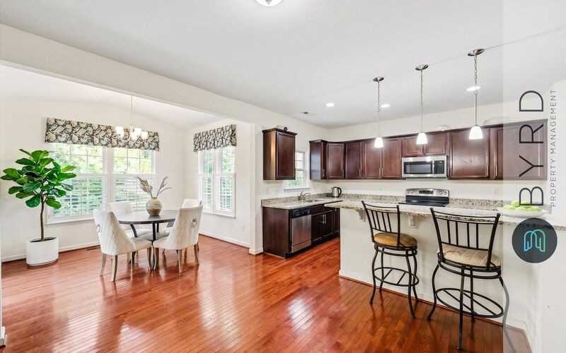 7413 Nicklaus Cir - Photo 7 of 33