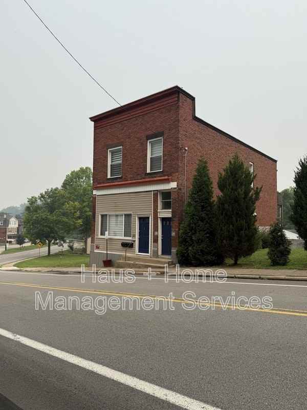 403 Wall Ave #1 - Photo 2 of 20