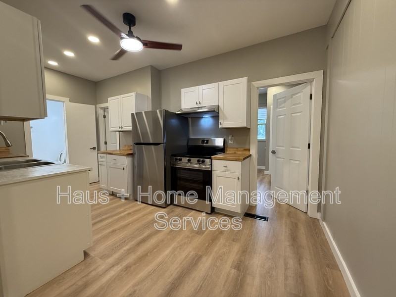 403 Wall Ave #1 - Photo 6 of 20