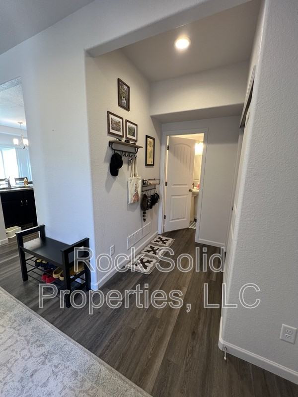 1716 Kade Ct - Photo 5 of 38