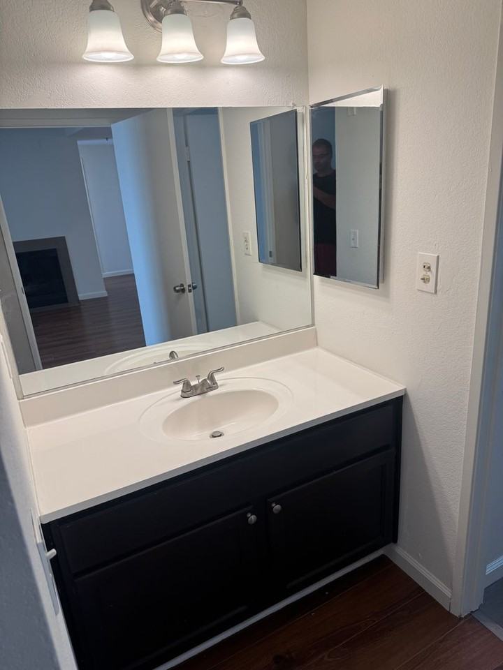 1210 VENICE BLVD - Photo 6 of 31