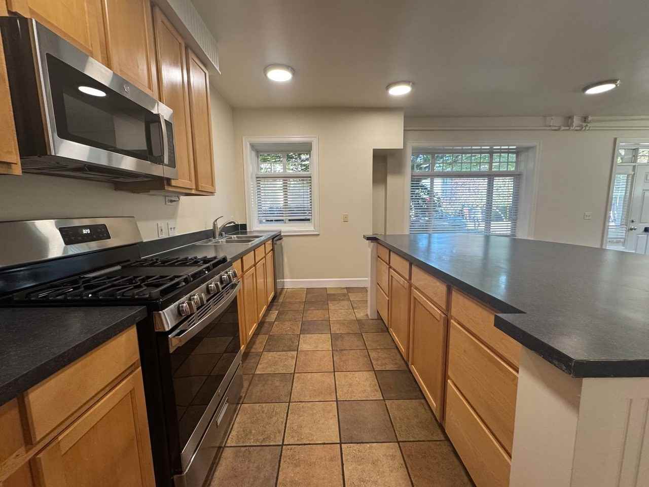 Littlefield Apartments - Photo 7 of 16