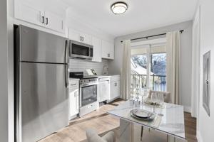 featured image of 969 Hopmeadow St #304