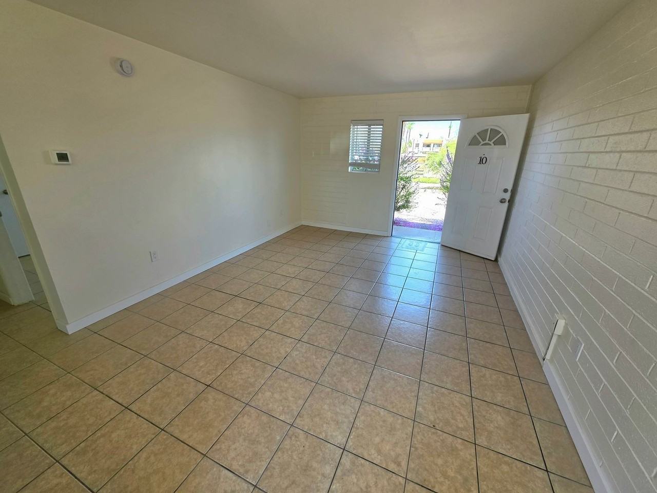 Casa Verde Apartments - Photo 5 of 32