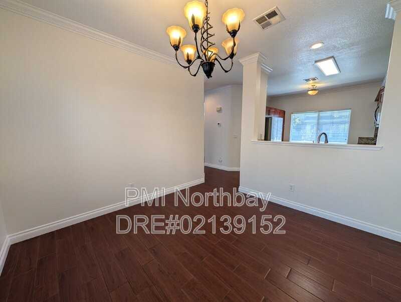 5052 Gothic Ct - Photo 6 of 31