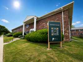 featured image of 4246 S 60th St