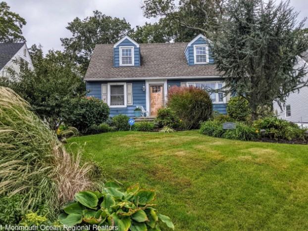 114 Maple Street - Photo 2 of 26