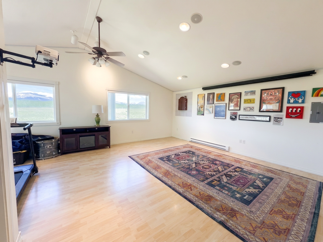 119 Bristlecone Ln - Photo 4 of 25