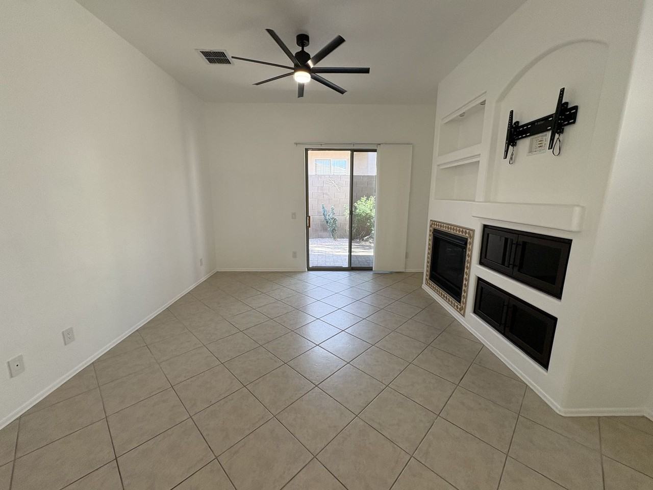 7370 E Placita Luz De La Luna - Photo 5 of 41