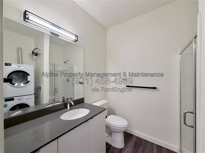 1545 Ne 41st Ave #105 - Photo 7 of 10