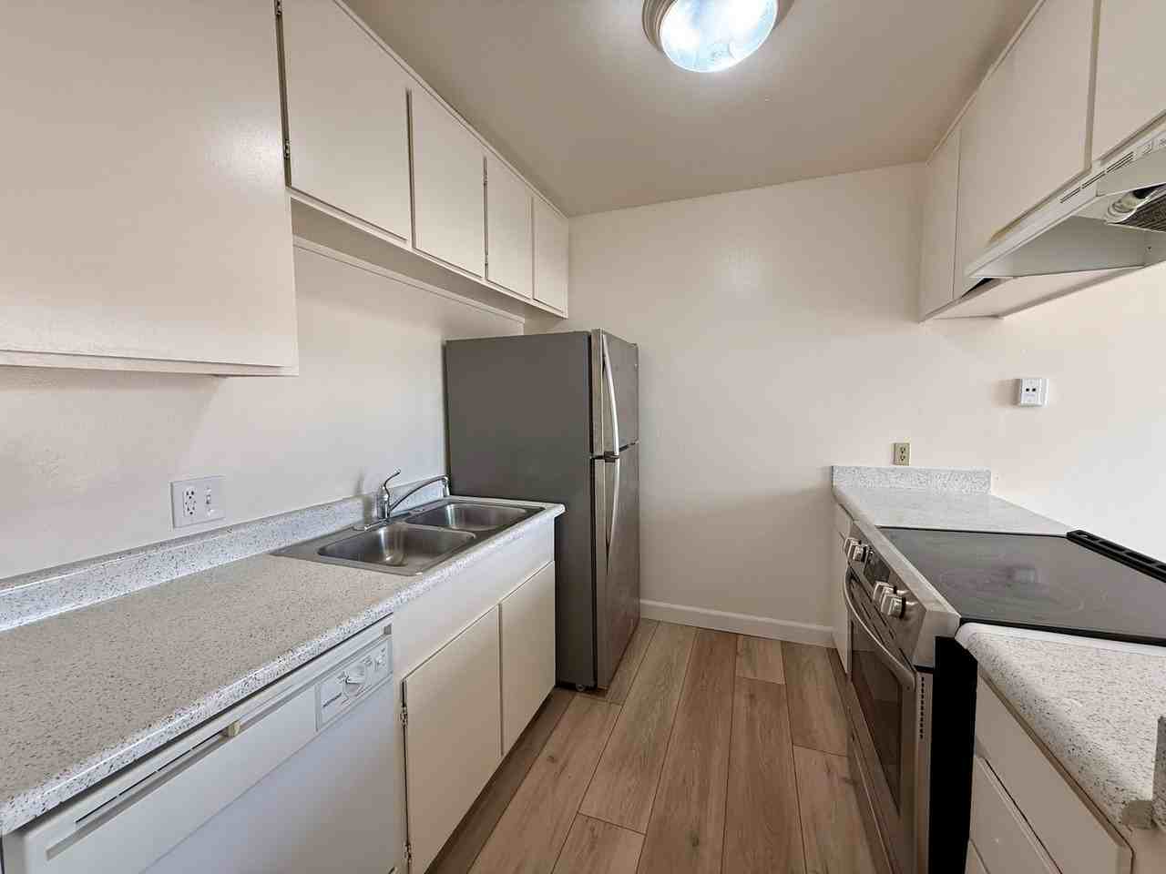 6902 Mission Gorge Rd #8 - Photo 3 of 9