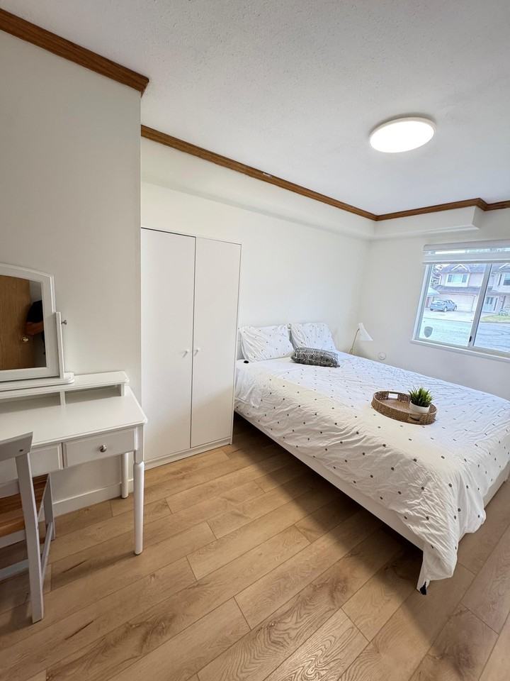 22937 123B Avenue - Photo 3 of 13