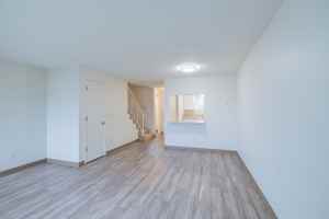 featured image of 2728 Lancaster Dr Se