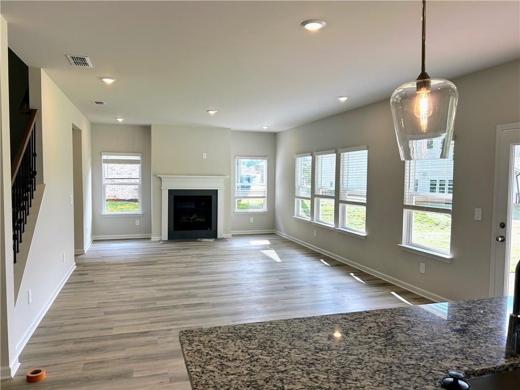 7798 Richmond Trl - Photo 2 of 22