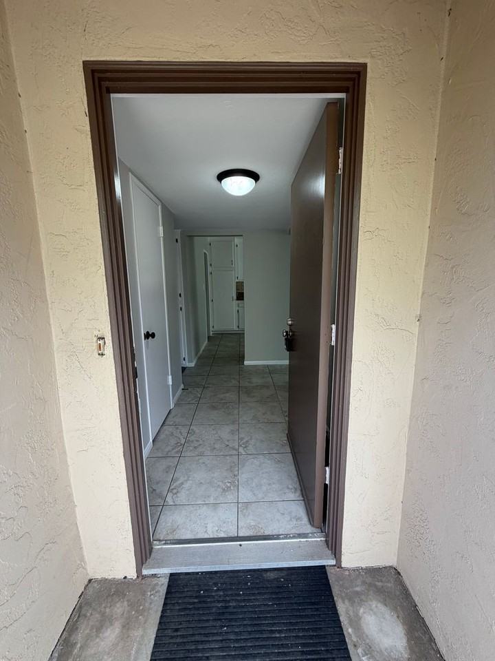 13780 Nogales Dr - Photo 5 of 13