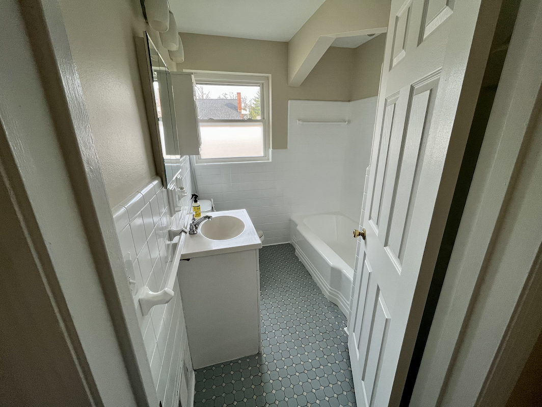 4288 Redwood Ter - Photo 6 of 7