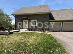 1305 Flag Ave N #2 - Photo 1 of 1