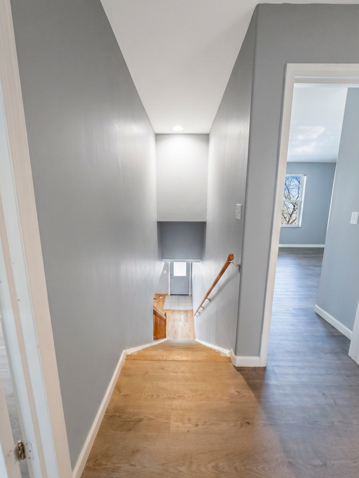42 Audrey Cir - Photo 6 of 11